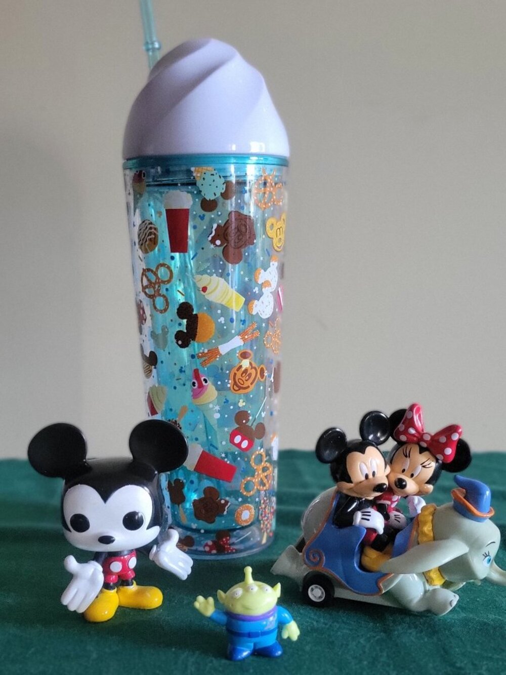 Disney Bundle! - Picture 1 of 4
